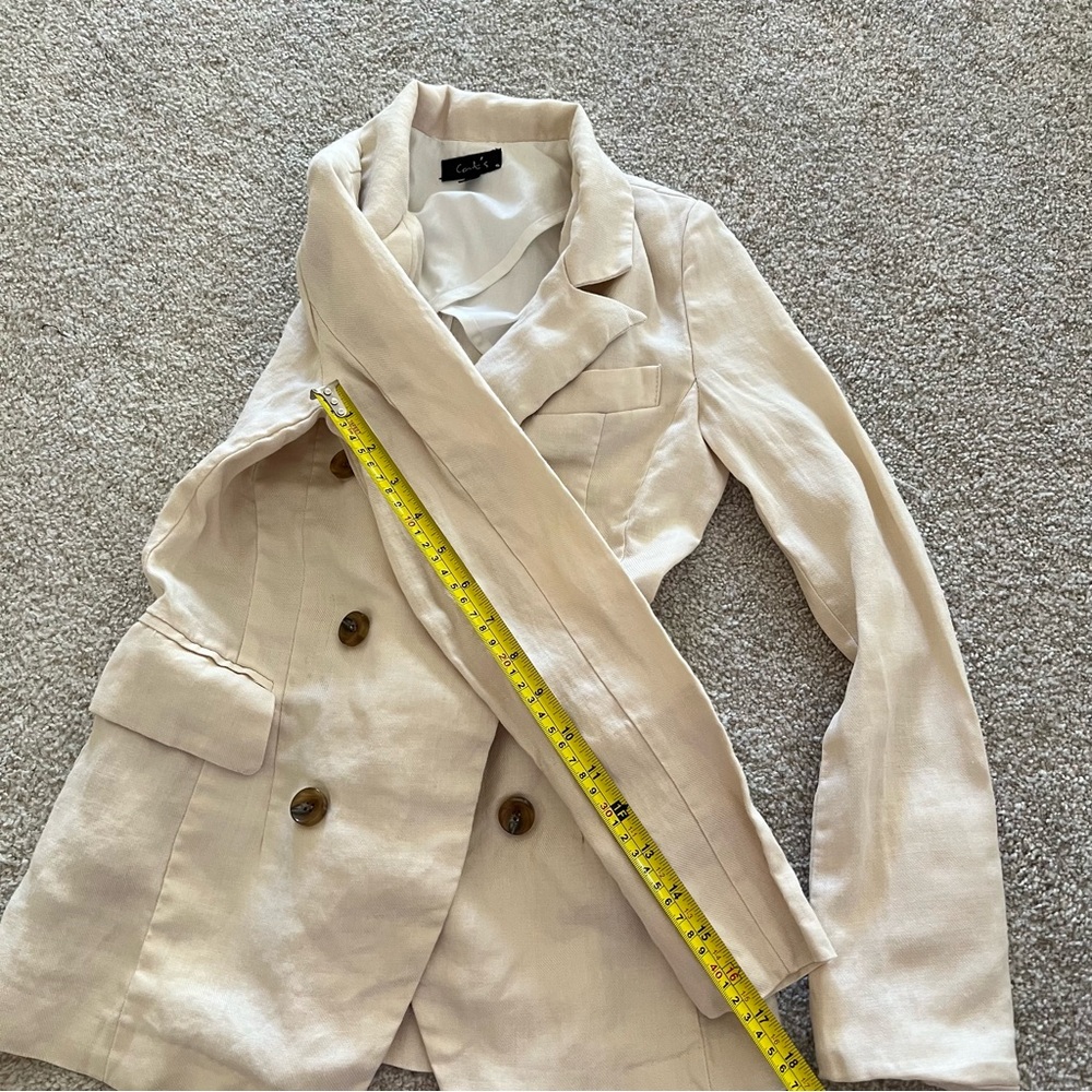 Cat’s y2k Chic Cream Linen Double-Breasted Blazer w Pockets & Brown Buttons - Picture 8 of 10